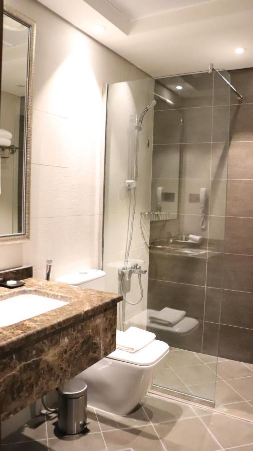 Al Riyadh Hotel Apartments Abu Dhabi Exterior photo