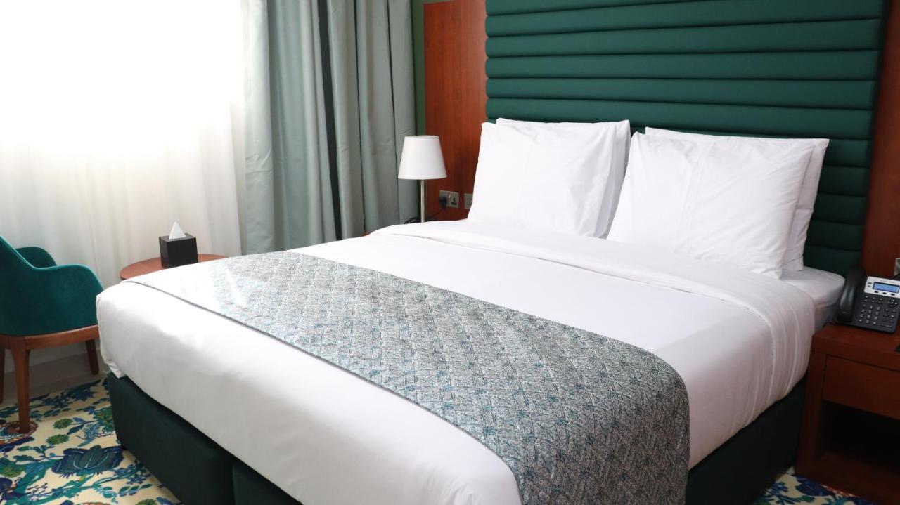 Al Riyadh Hotel Apartments Abu Dhabi Exterior photo