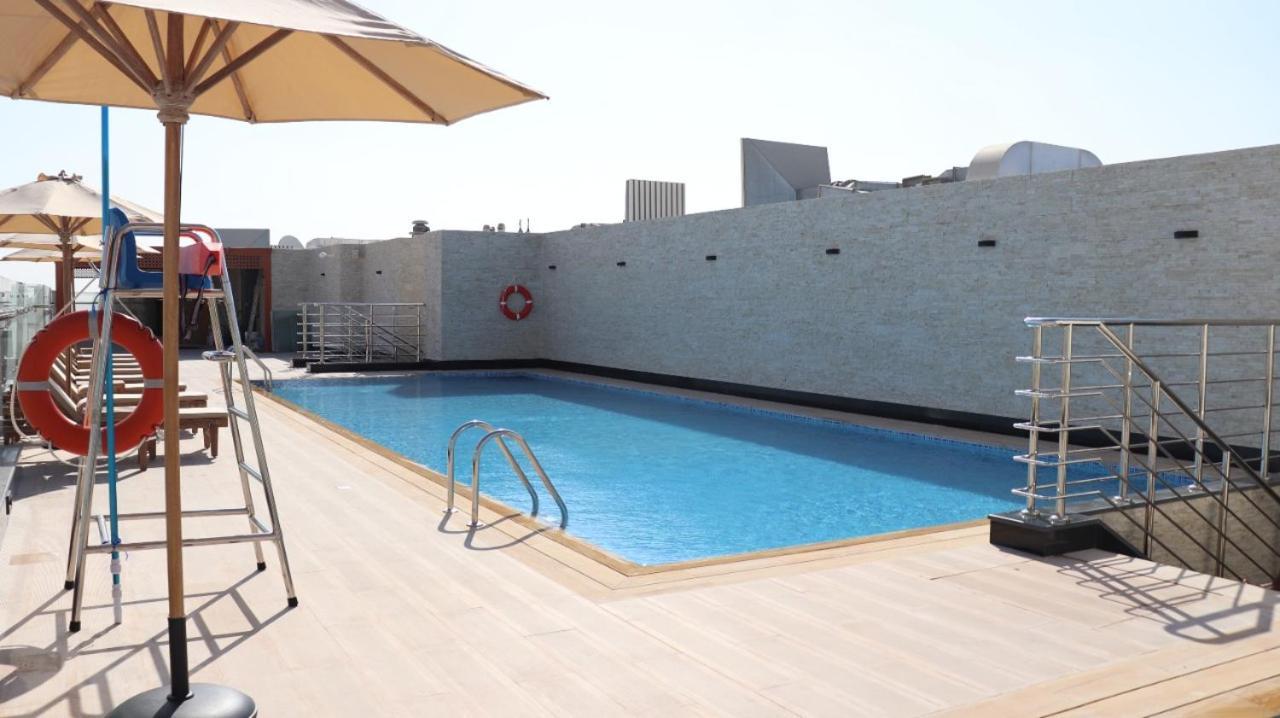 Al Riyadh Hotel Apartments Abu Dhabi Exterior photo
